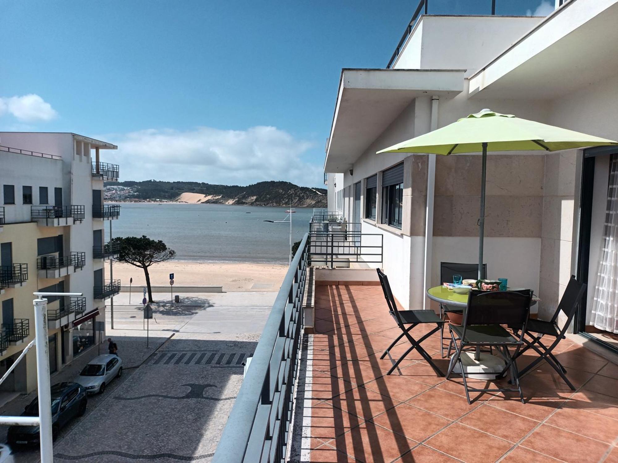 Terraco Da Baia Apartment เซามาร์ทินโญโดปอร์โต ภายนอก รูปภาพ