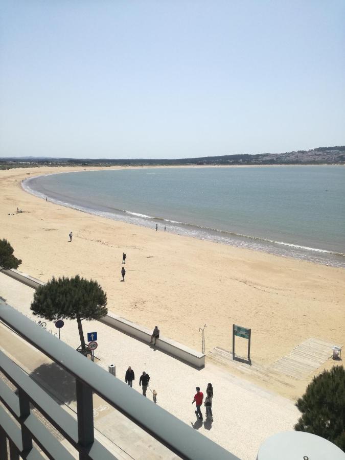 Terraco Da Baia Apartment เซามาร์ทินโญโดปอร์โต ภายนอก รูปภาพ